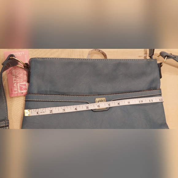 Stone Mountain Accessories Blue Crossbody Bag - Picture 8 of 8